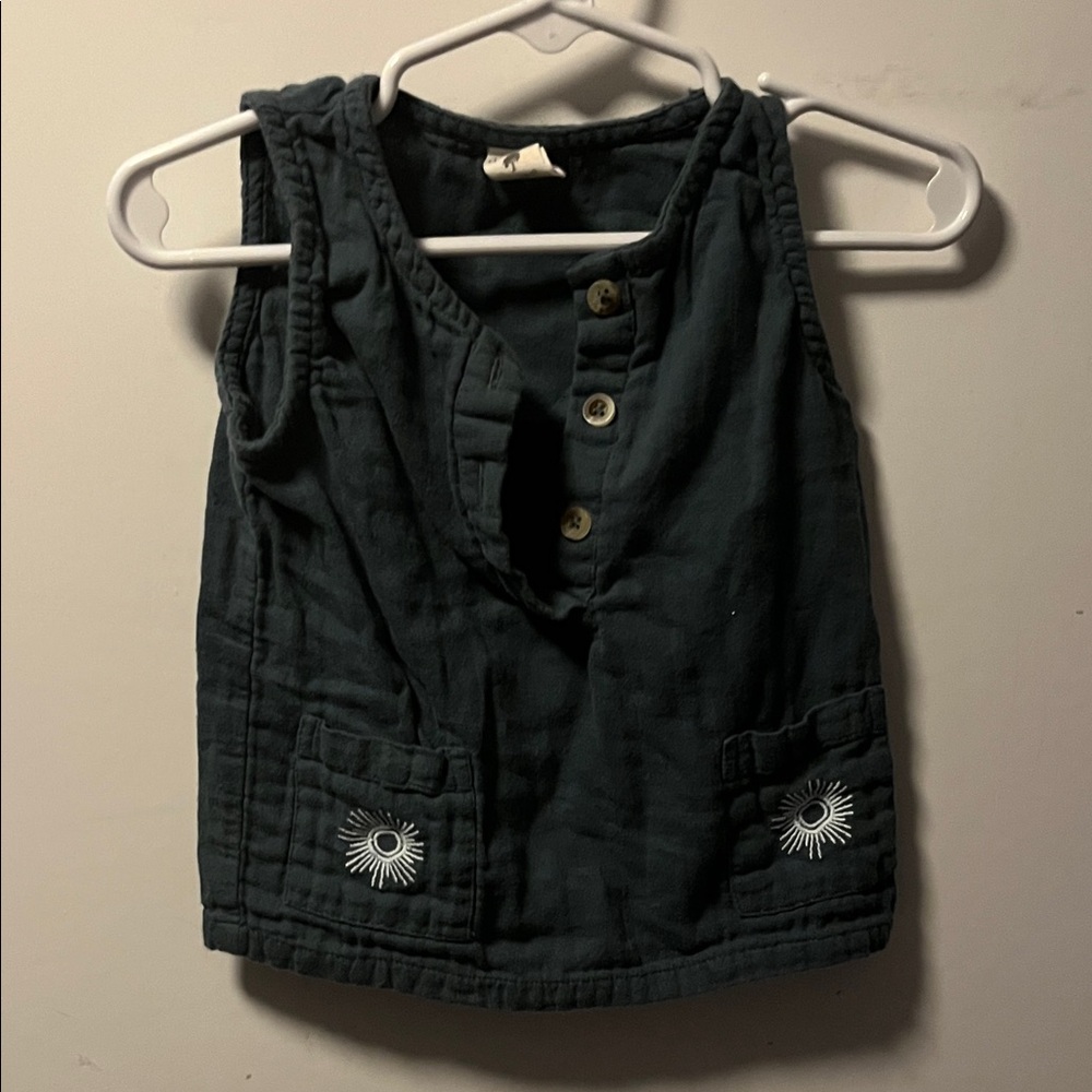 Kate Quinn sun print top